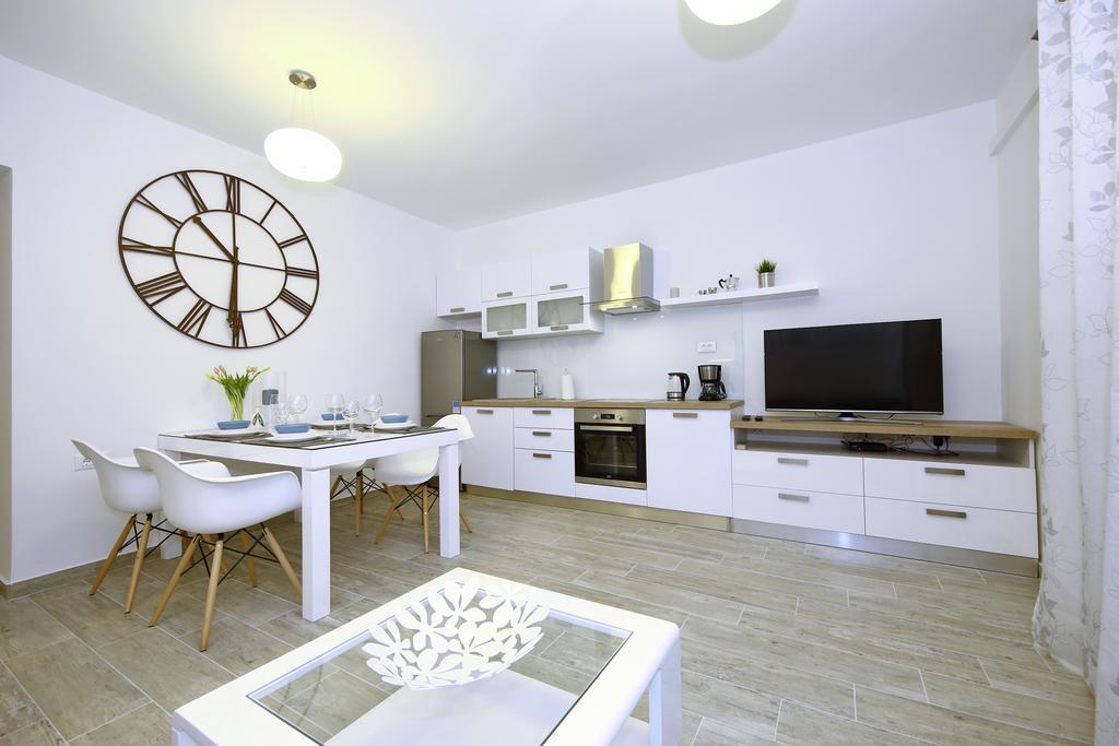 First Floor Zadar Apartment Ngoại thất bức ảnh