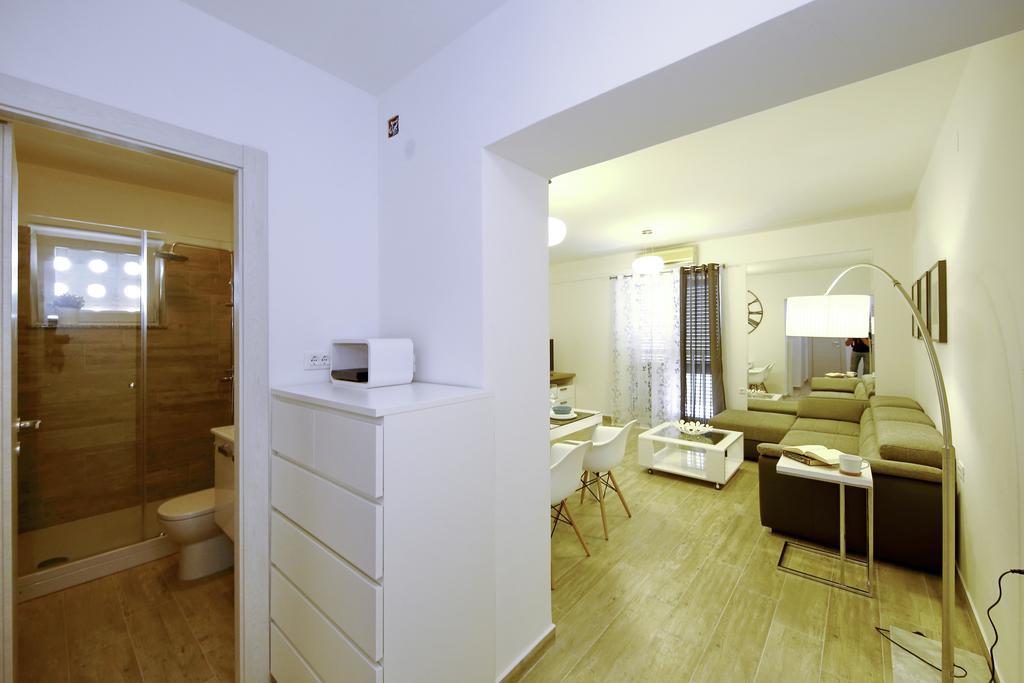 First Floor Zadar Apartment Ngoại thất bức ảnh